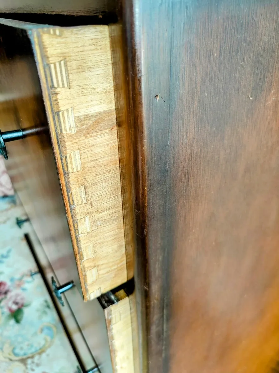 Mid Century Fifties Retro ArtDeco Chest of Drawers - Image 3