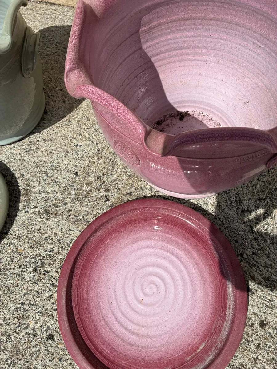 Kiltrea Irish Pottery made in Enniscorthy 2 pots w - Image 1