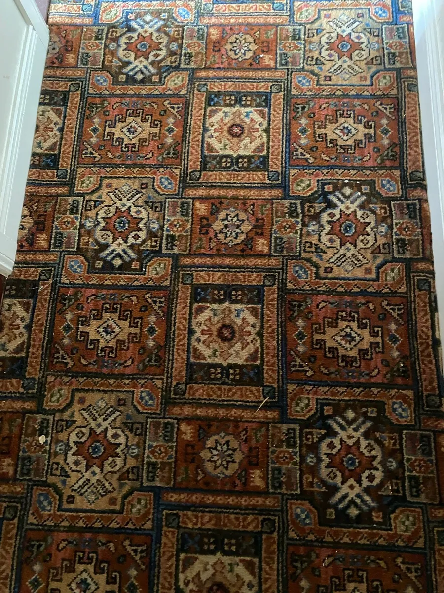 Hall Carpet - Image 2