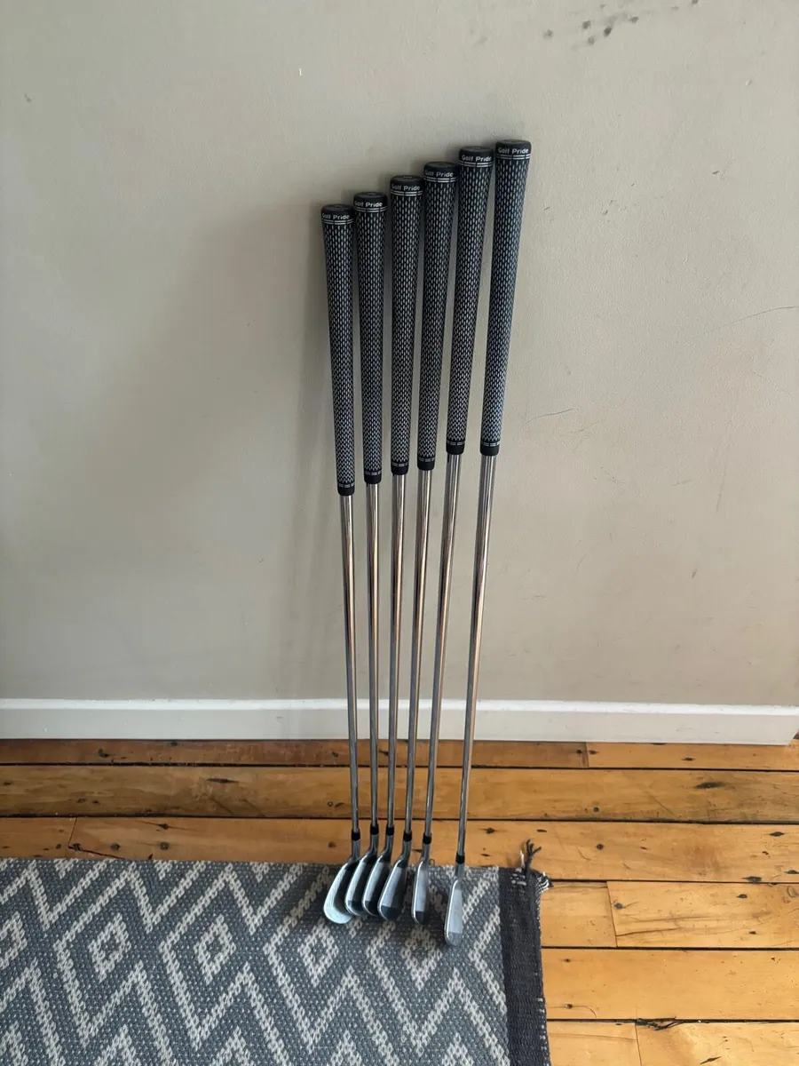 Titleist t100 irons - Image 4