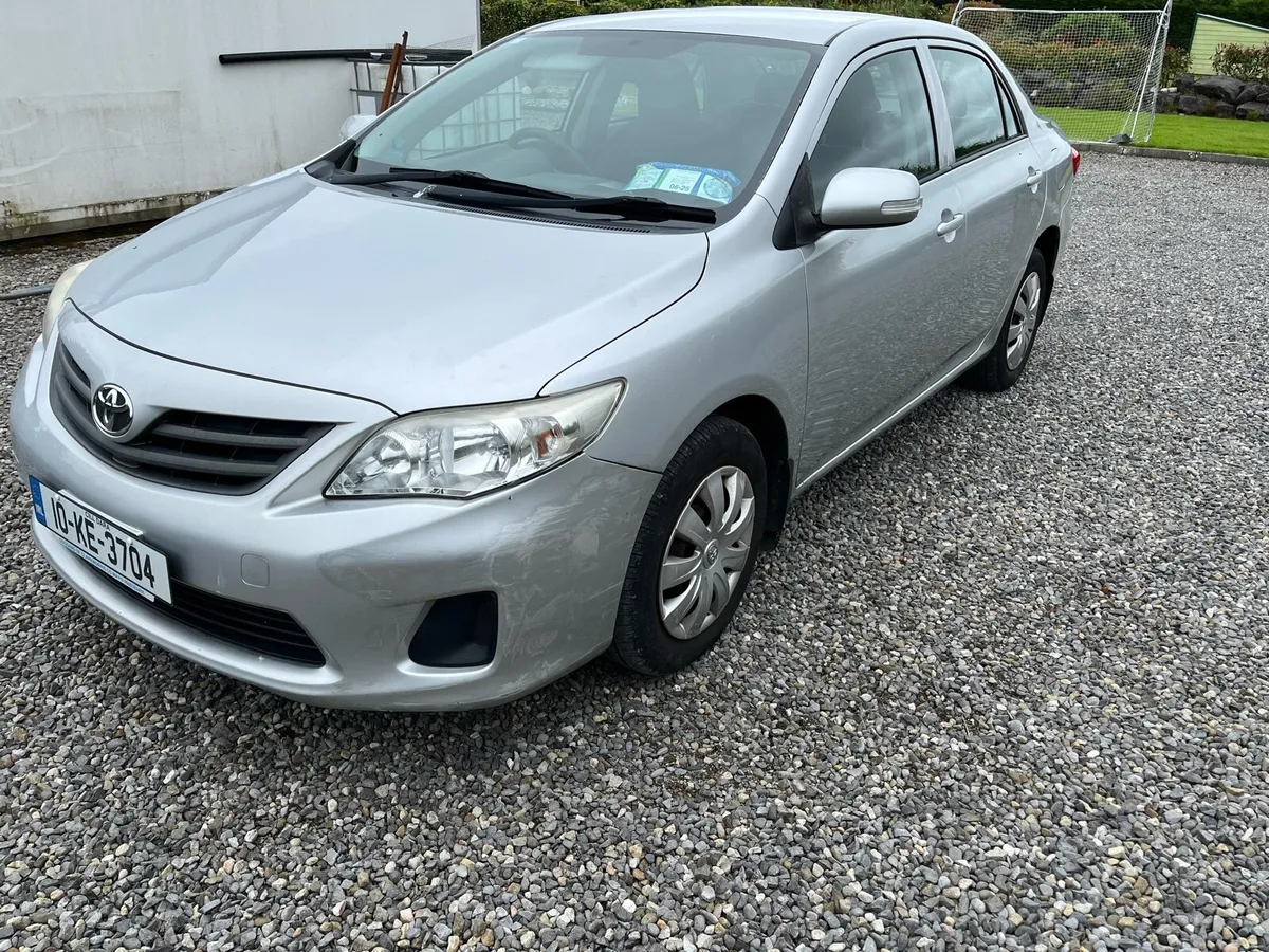 Toyota Corolla - Image 2