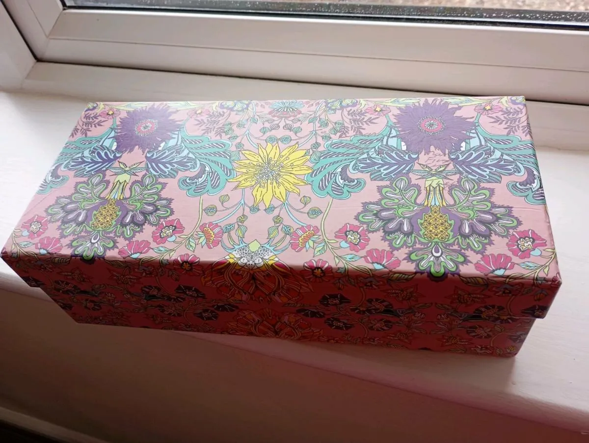 Box set of 3 Champneys Bubble Bath - Image 2
