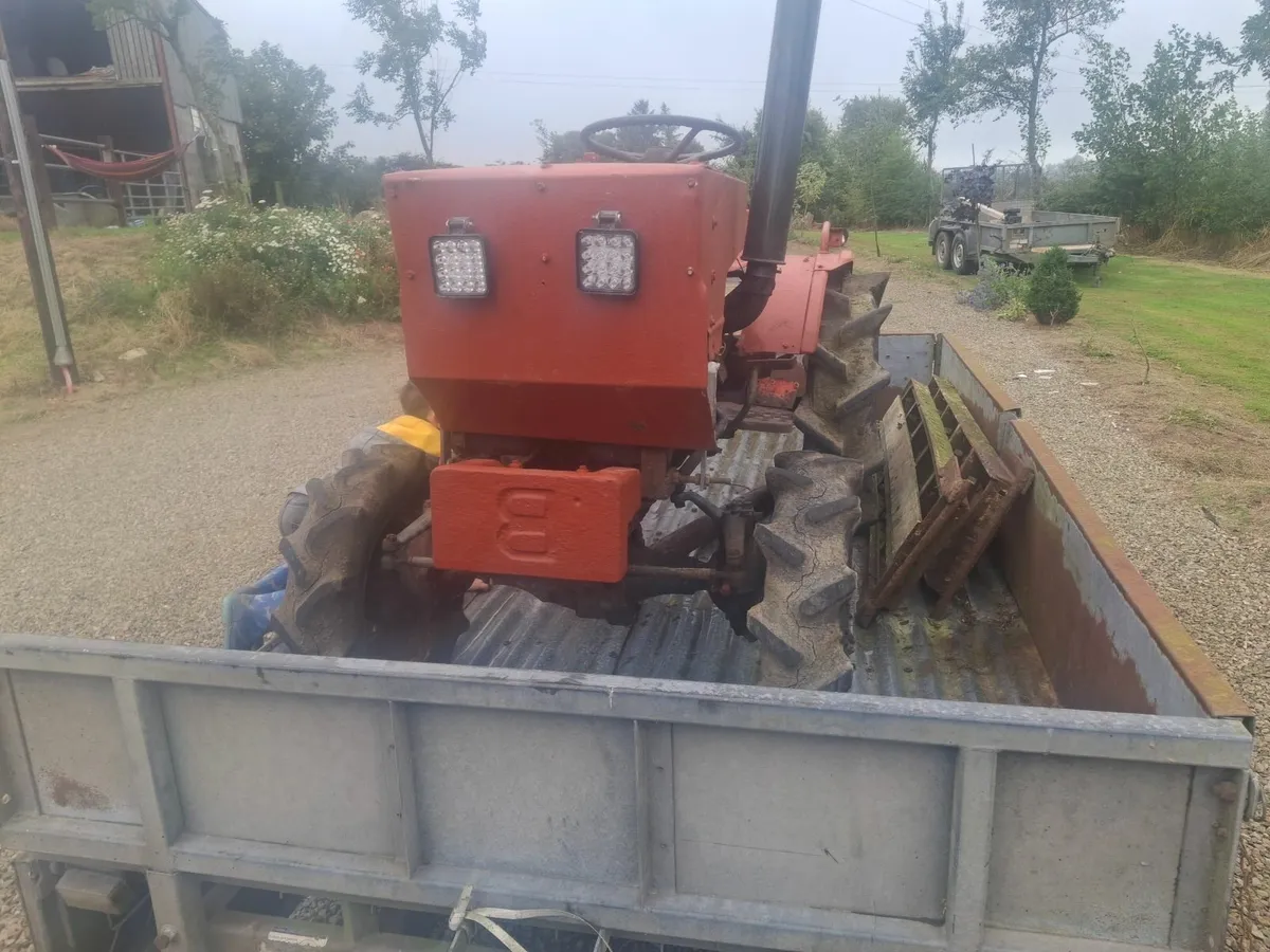 Compact tractor - Image 4