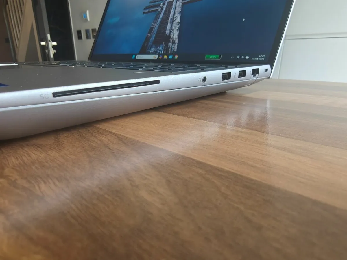 Gaming Laptop - HP ZBook Fury 16 G11 - RTX 8GB - Image 4
