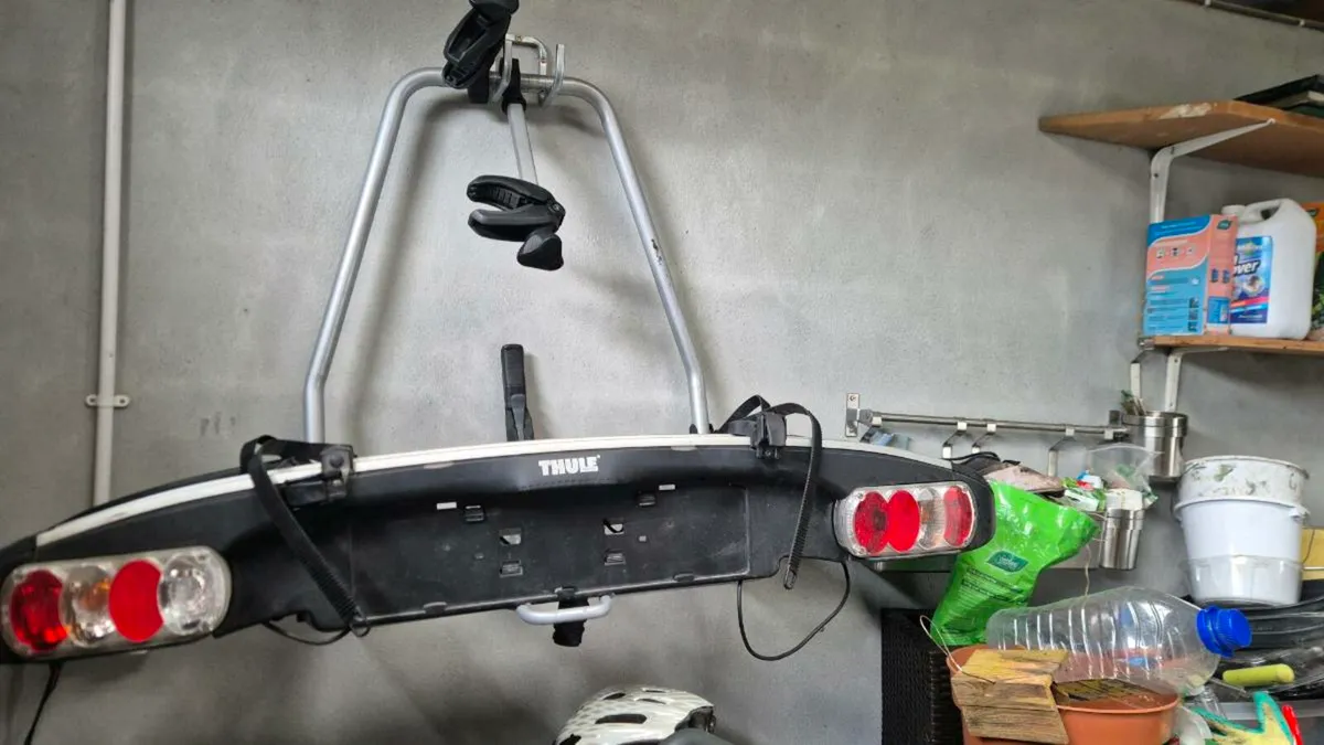 ​Thule EuroClassic G6 928 2-Bike Rack - Image 3