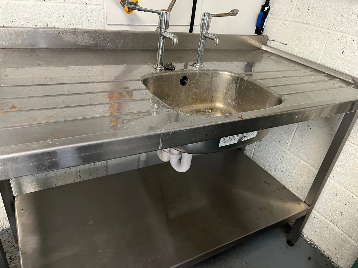 Stainless steel sink unit