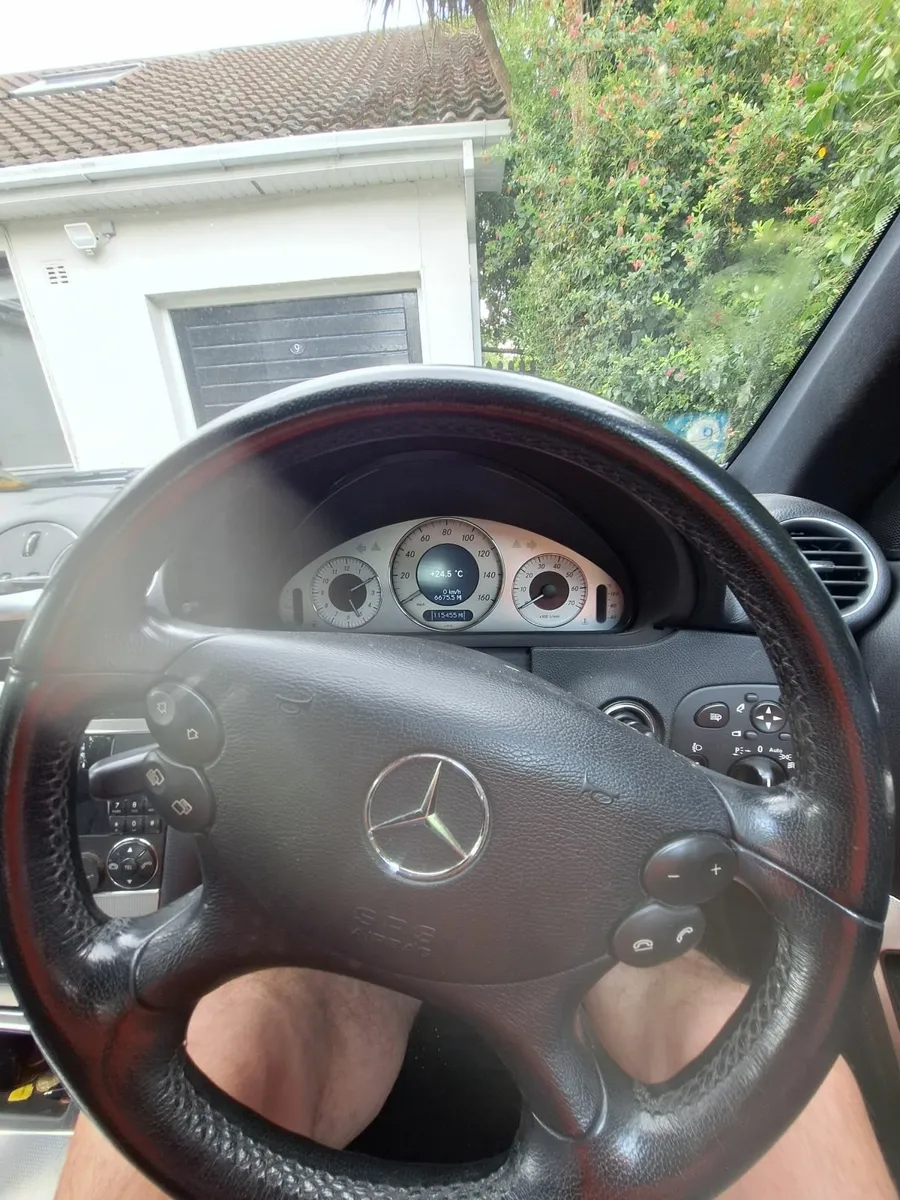Mercedes-Benz CLK 2005 - Image 3