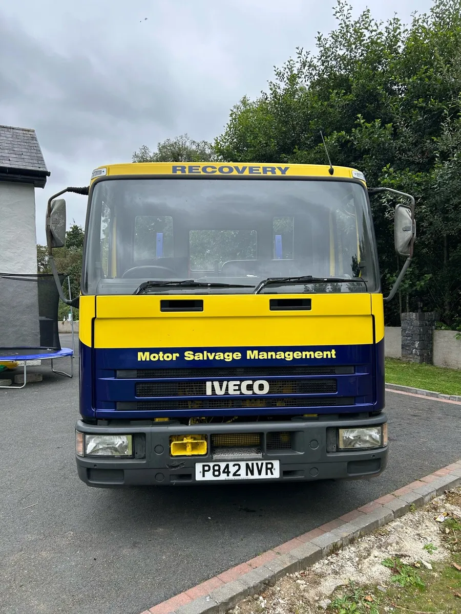 Iveco Eurocargo Recovery Truck 3 Car Transporter - Image 2
