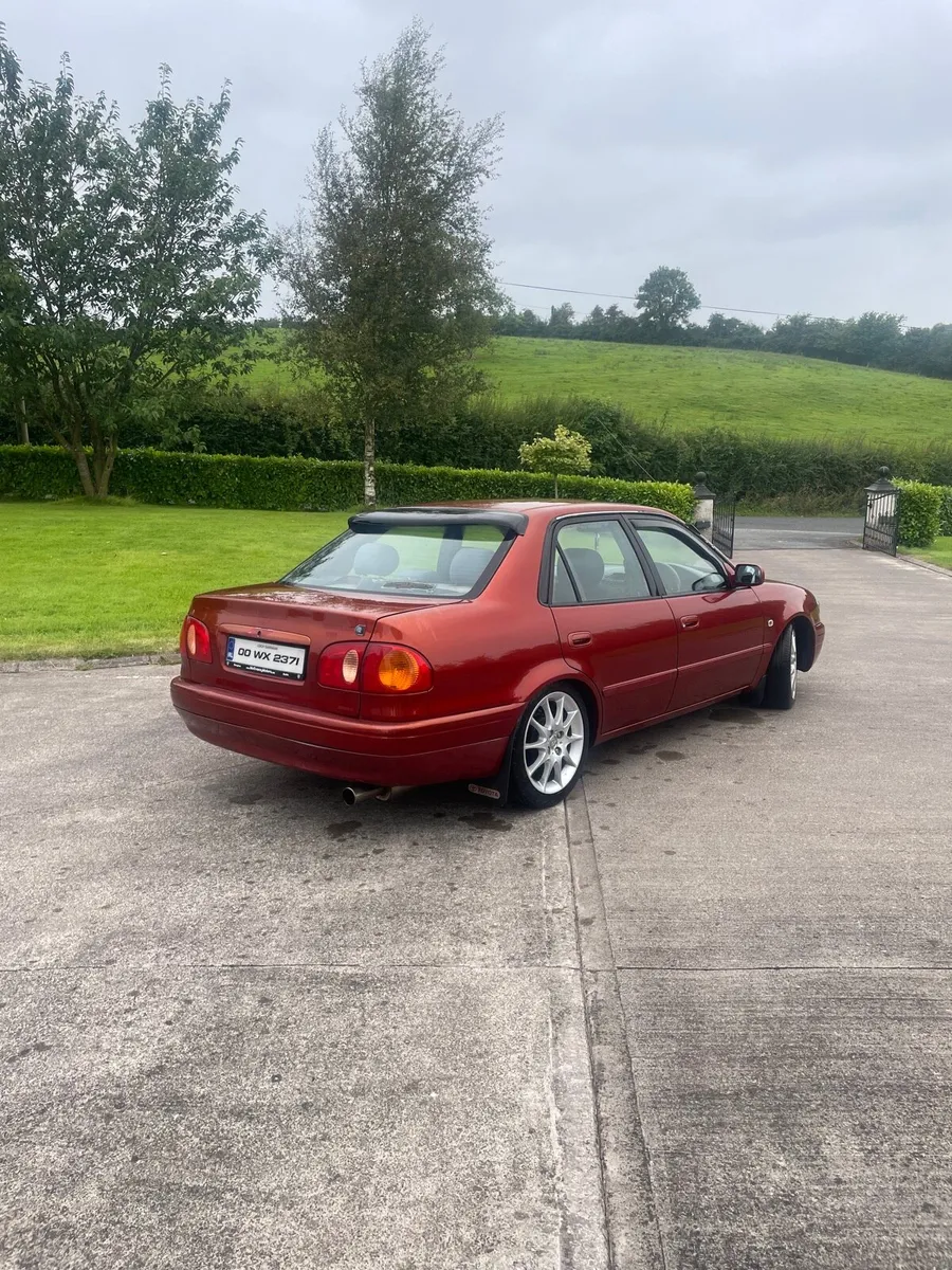 Car - Image 1