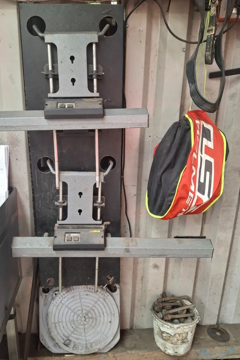 Garage clearance - Everything must go! - Image 2