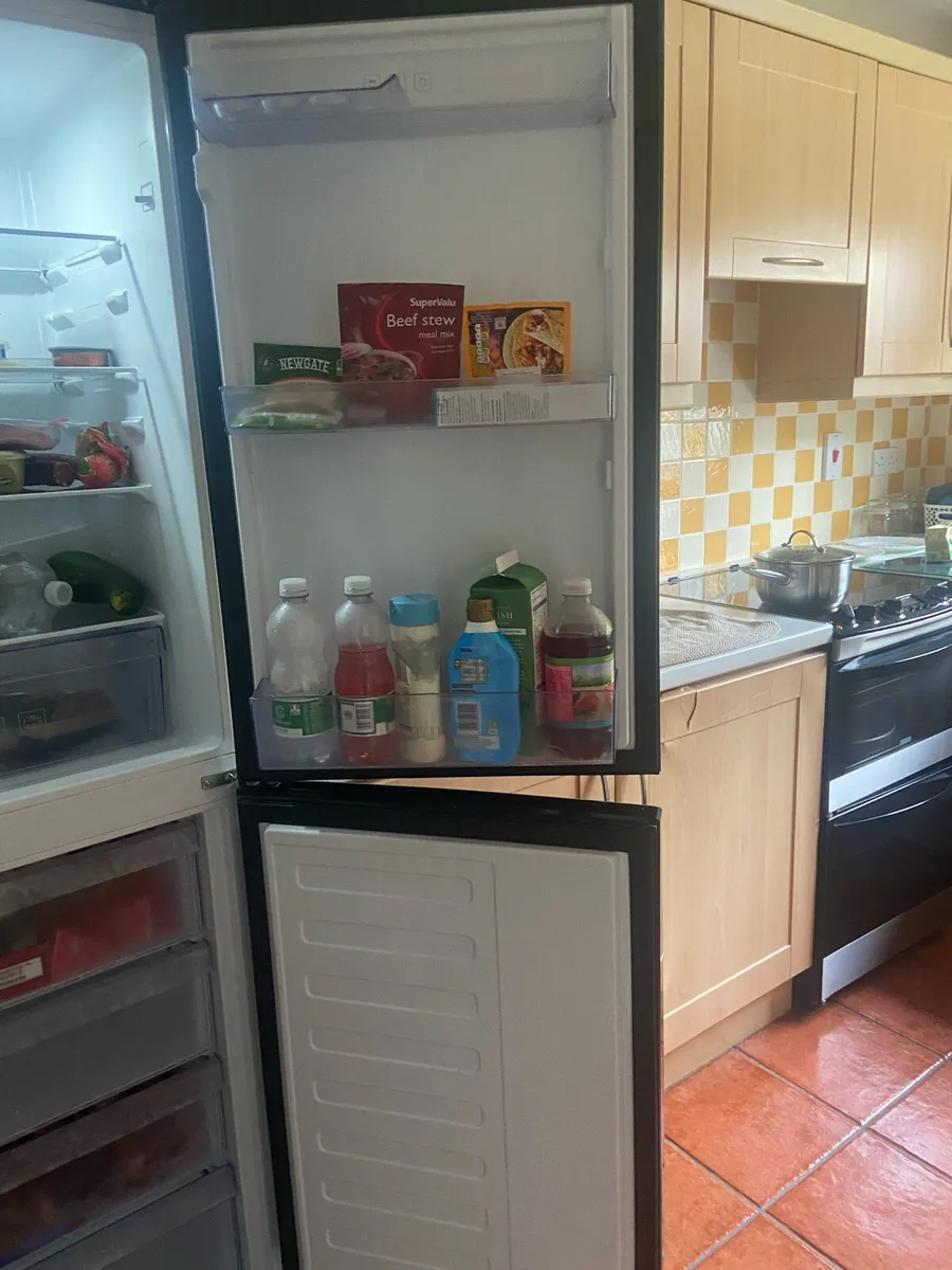 Beko Fridge Freezer - Image 4