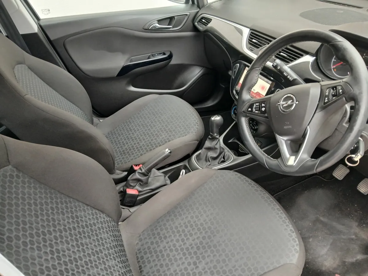 Opel Corsa 2015 - Image 3