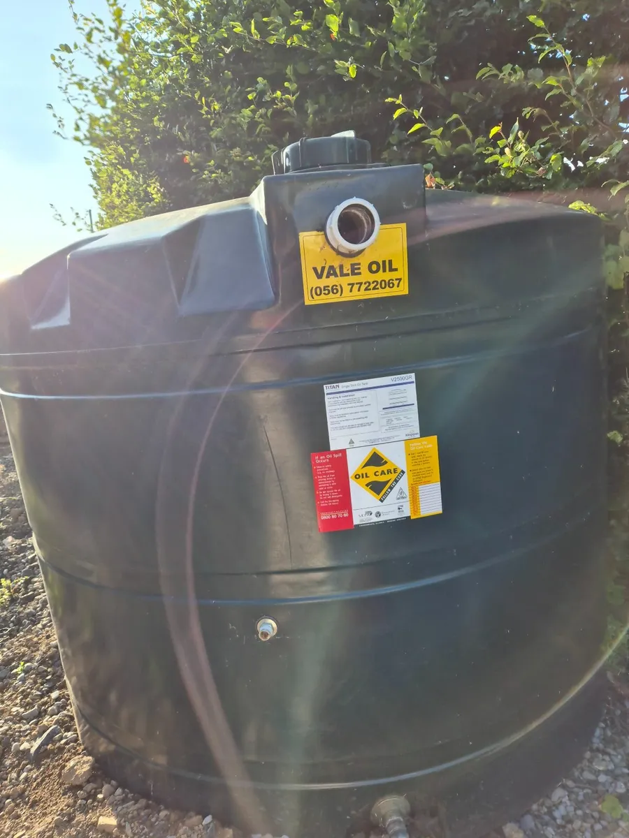 Water/oil Tank - Image 1