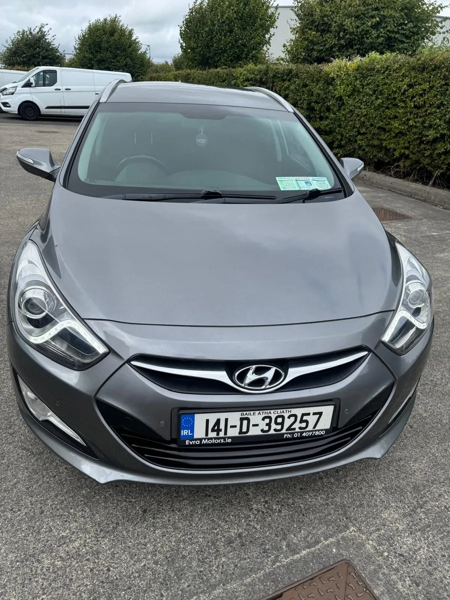 Hyundai i40 blue drive 1.7 - Image 1