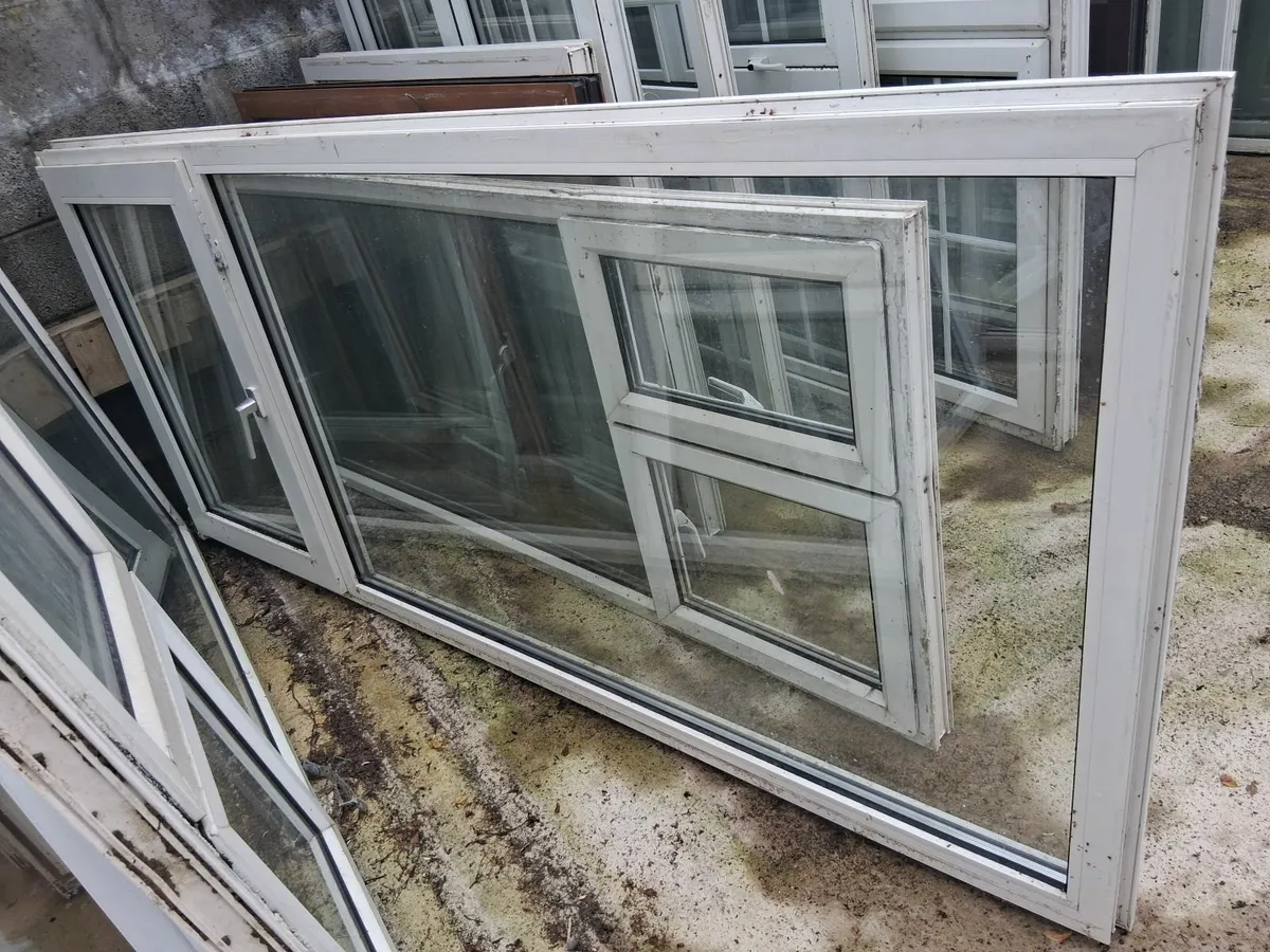 Pvc window  94 x 42 - Image 1