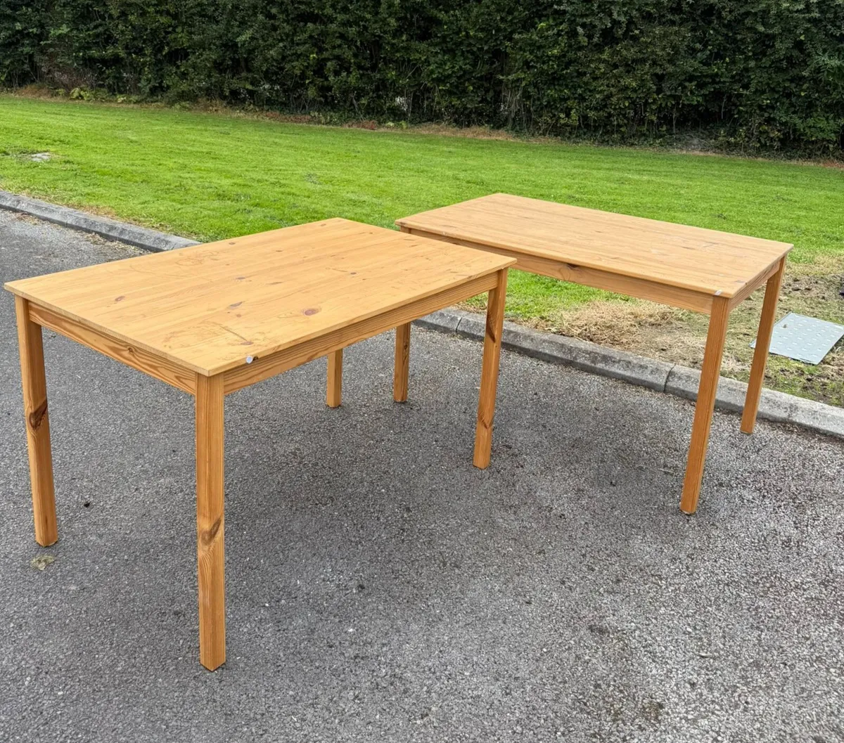 Pine table
