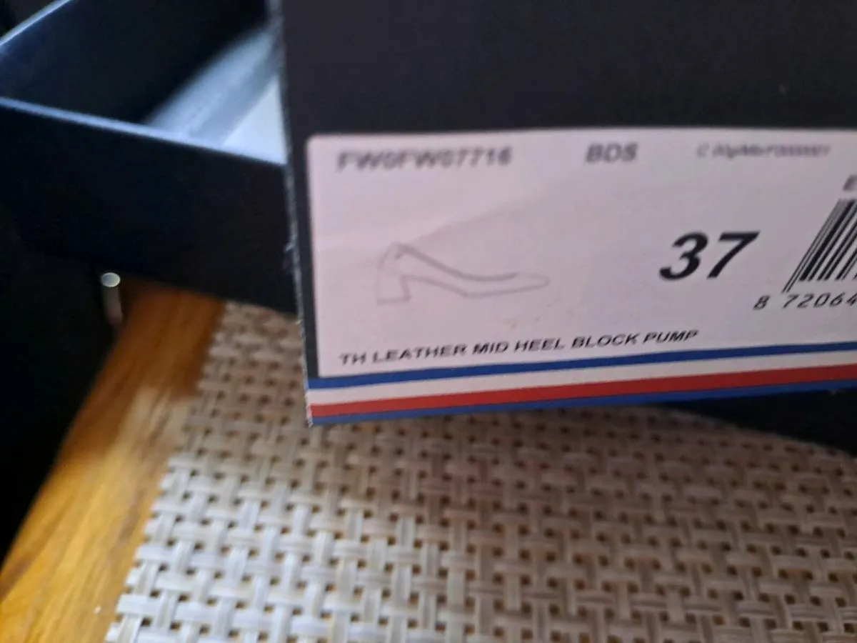 Black court shoe - Image 4