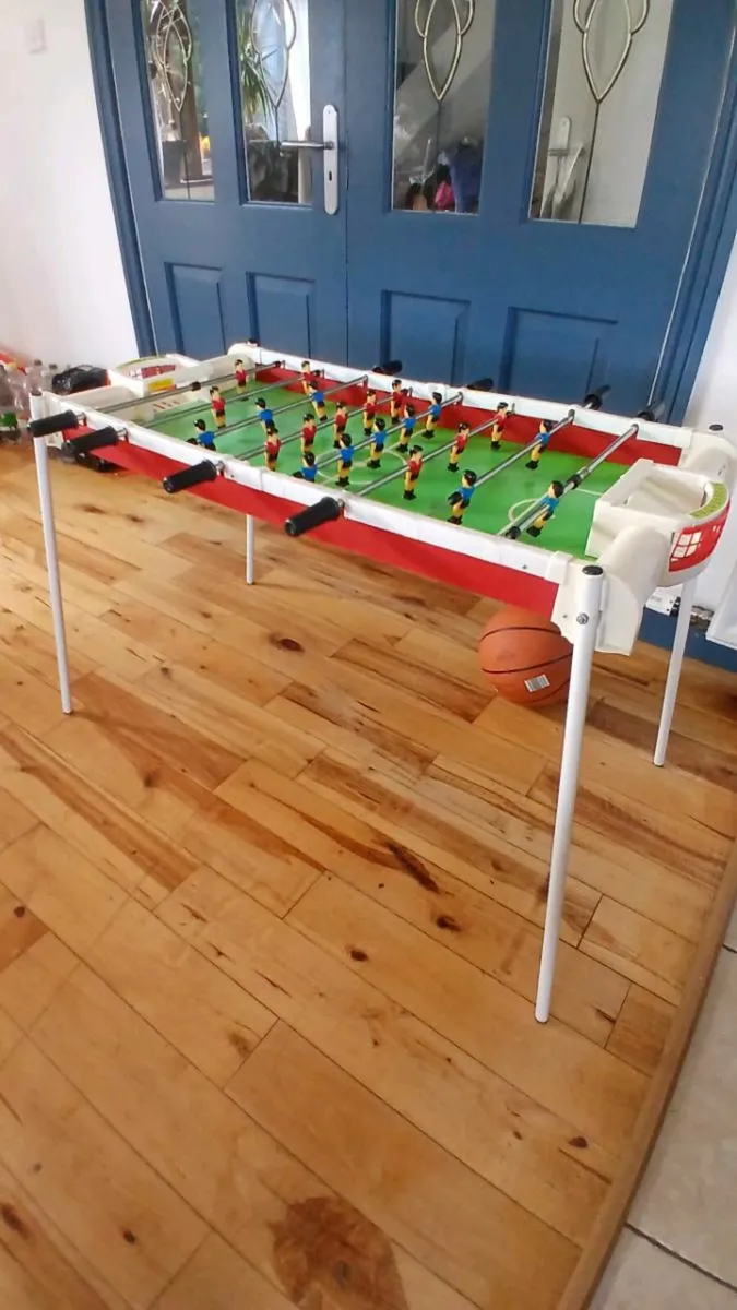 Vintage Soccer Table Game - Image 3