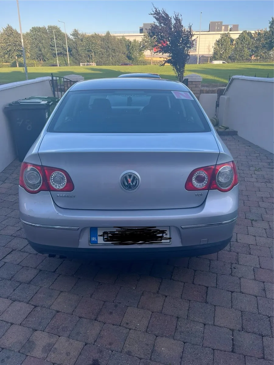 VW Passat 1.9 TDI - Image 2