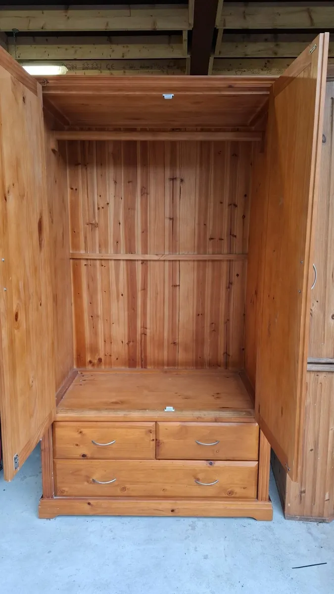Wardrobe - Image 1