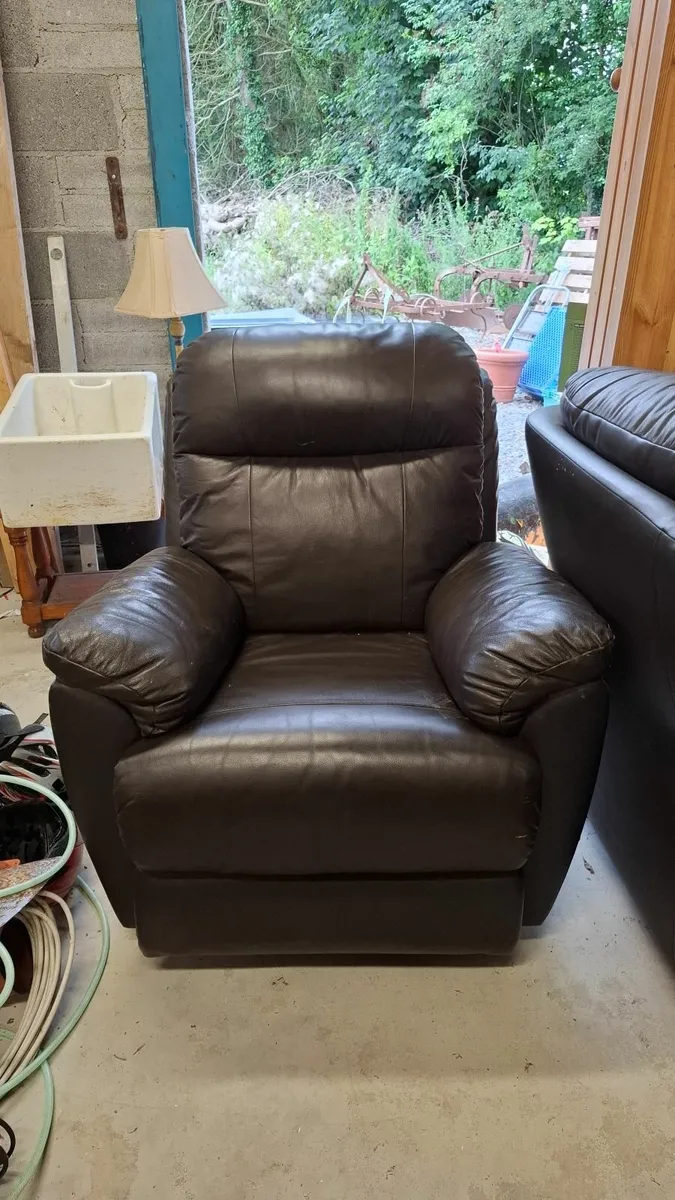 Couch - Image 2
