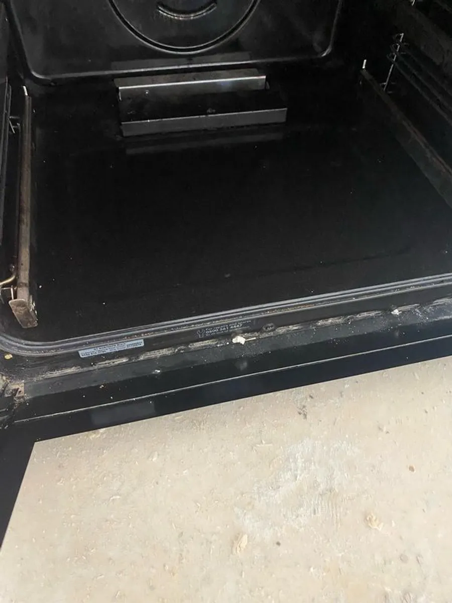 built in double oven - Image 2
