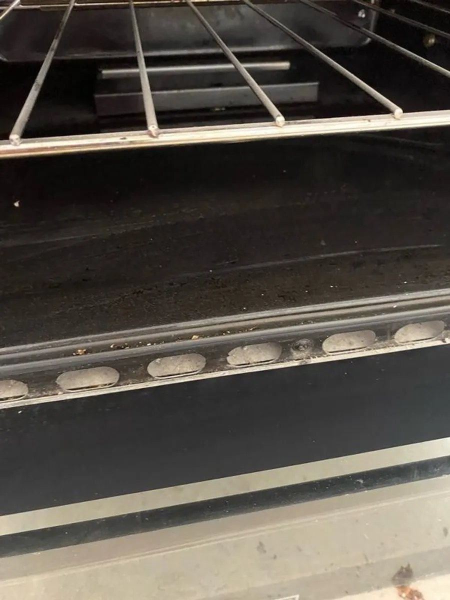 built in double oven - Image 3