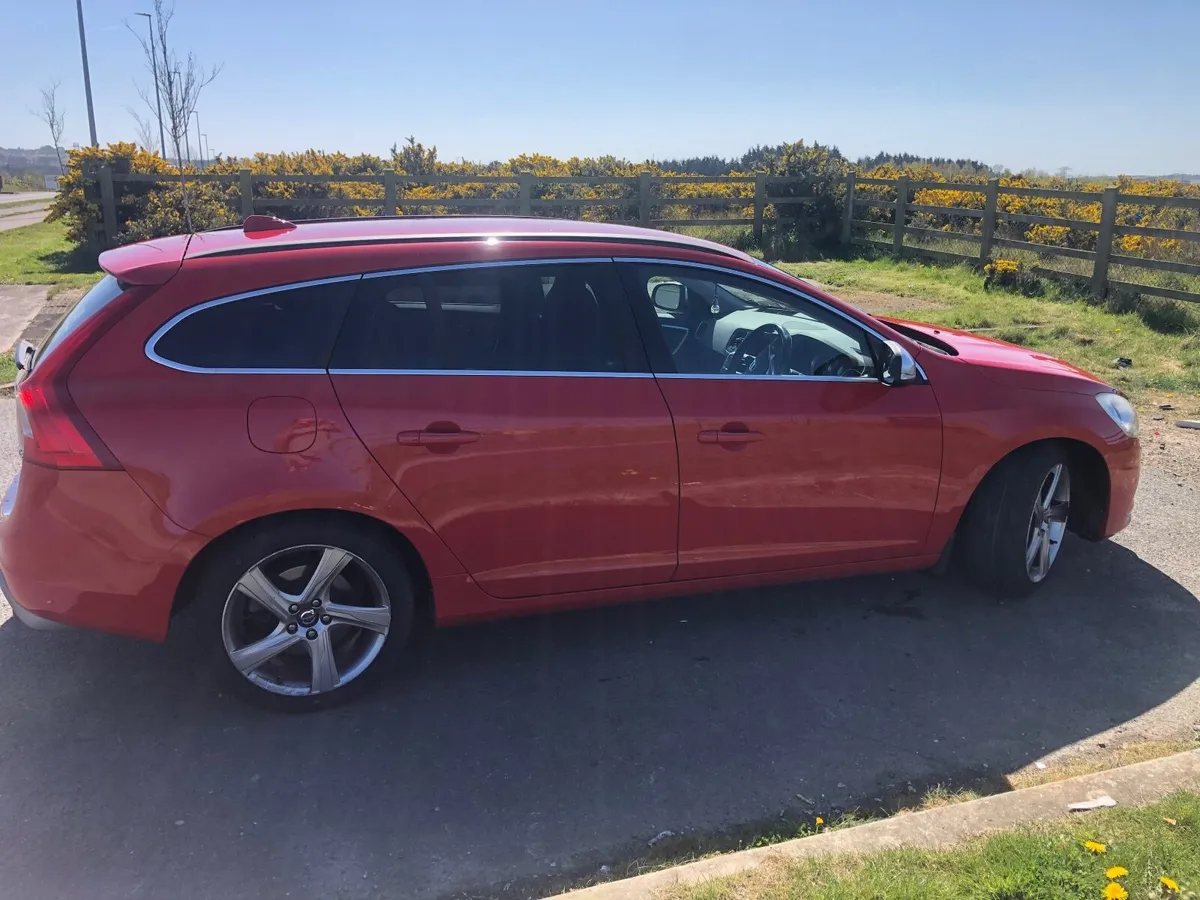 Volvo V60 2012 - Image 3