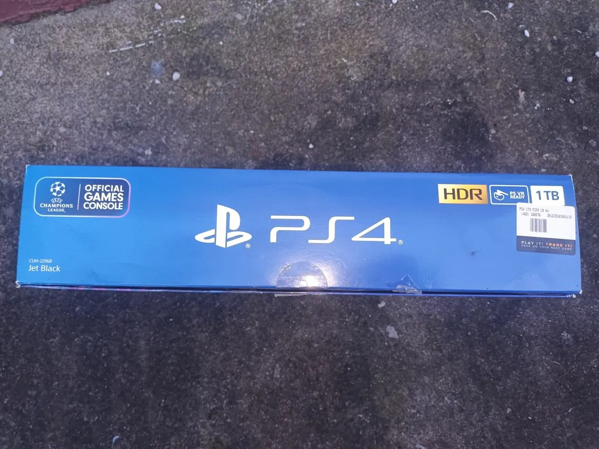 1 Terabyte PlayStation 4 - Image 4