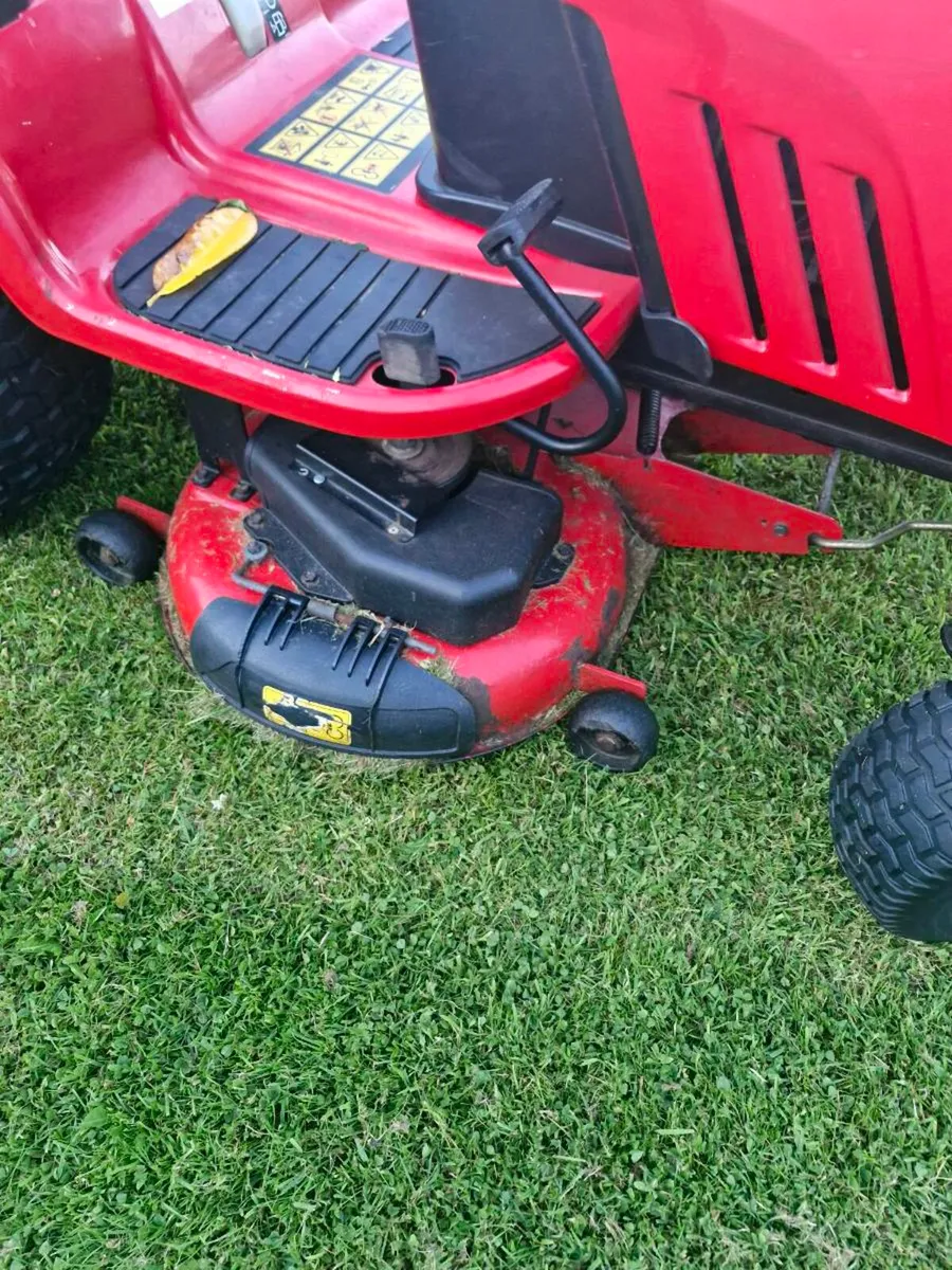 Snapper ride on mower Delivery available - Image 4