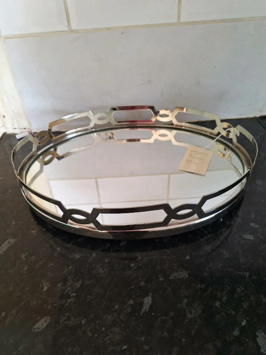Beautiful Laura Ashley oval mirrored tray - Image 1
