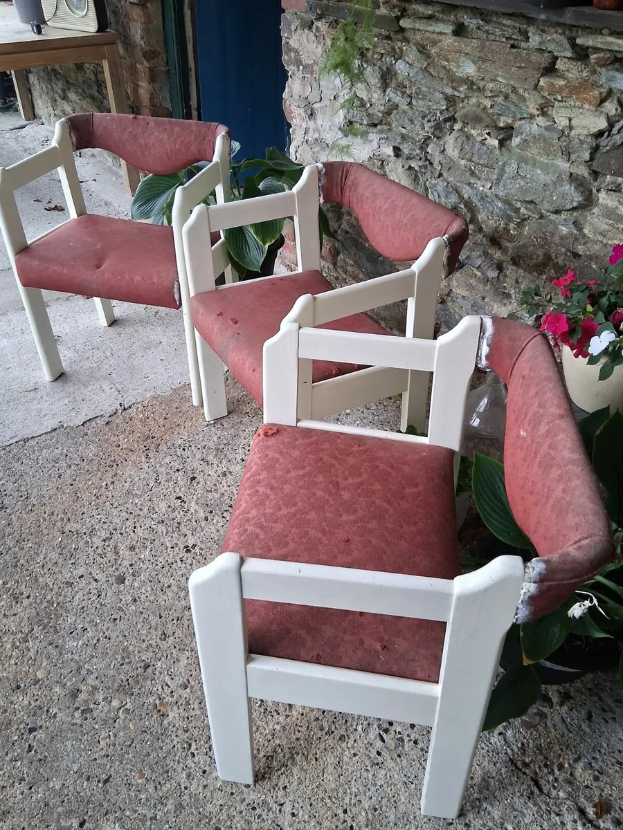 Vintage chairs x 3 - Image 4