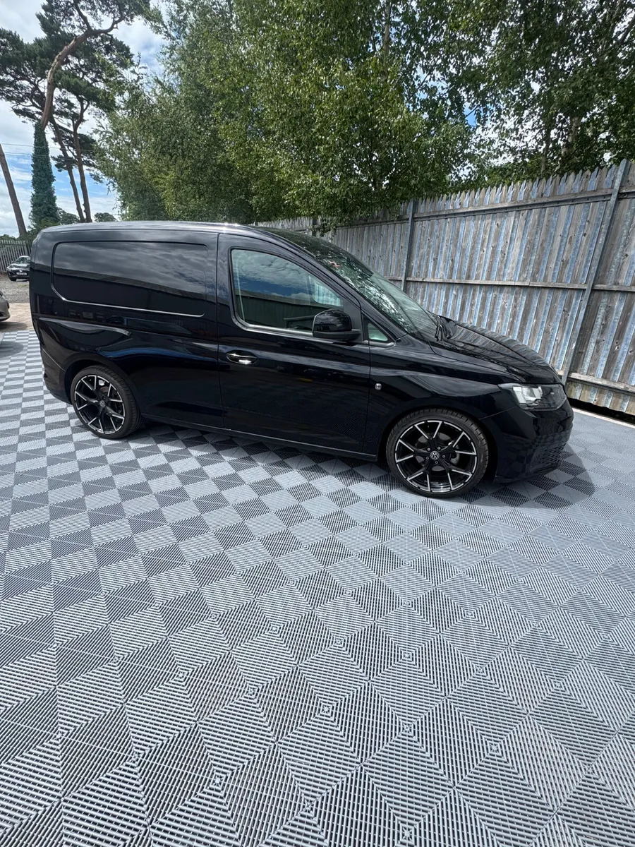 Volkswagen Caddy cargo 2024 - Image 1