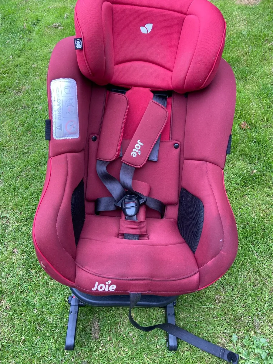 Joie isofix car seat - Image 2