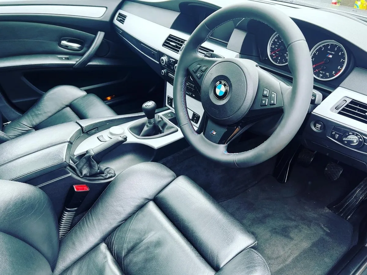 BMW LCI E60 M5 Manual - Image 3