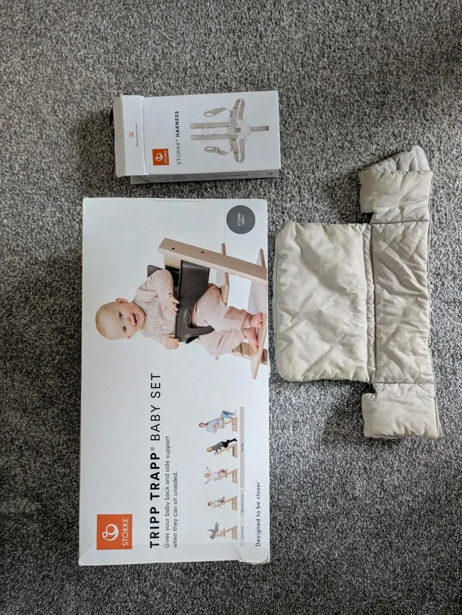 Stokke Tripp Trapp baby set harness and cushion - Image 1