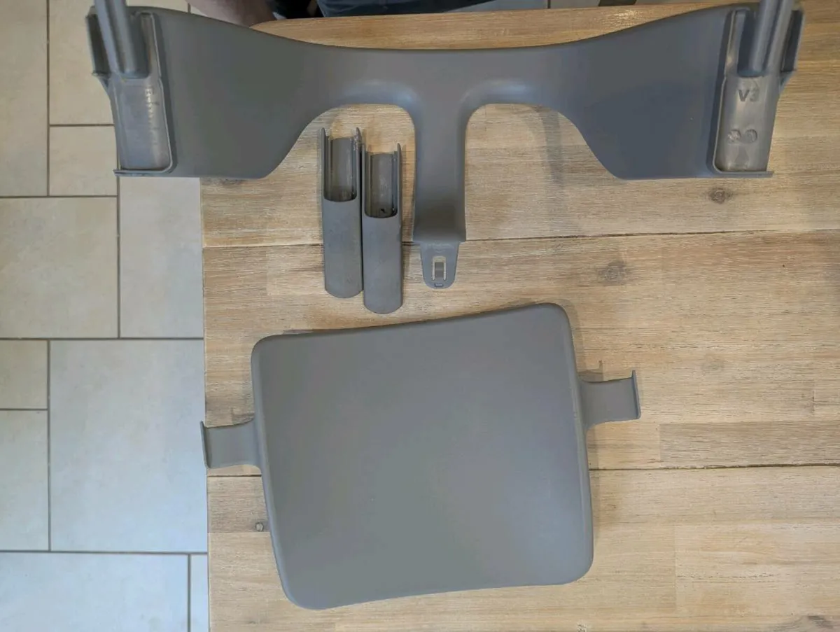 Stokke Tripp Trapp baby set harness and cushion - Image 4