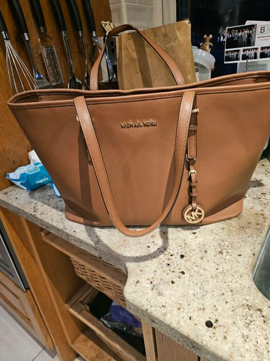 Michael Kors Brown Leather Tote Bag , Almost new - Image 1