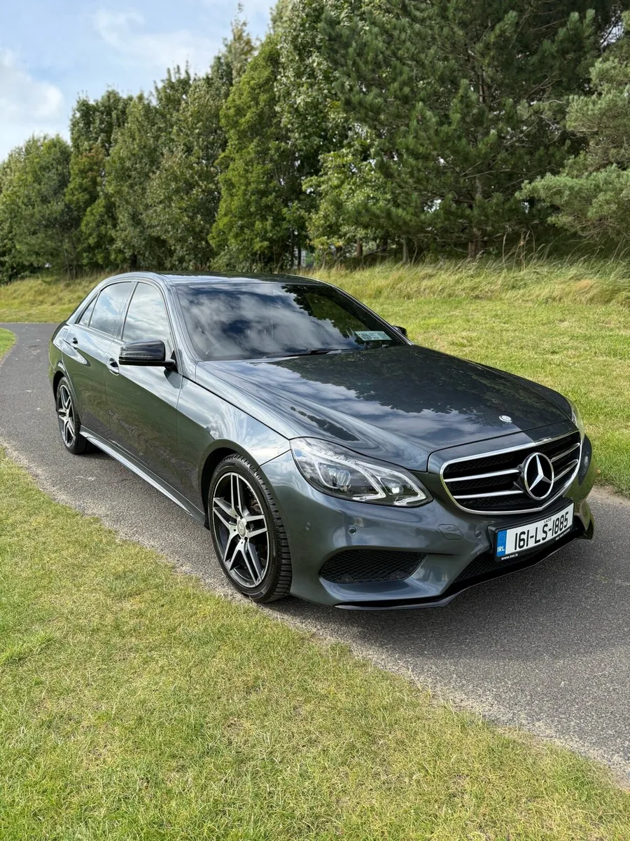 Mercedes E-Class 220 AMG Sport🚀 - Image 3