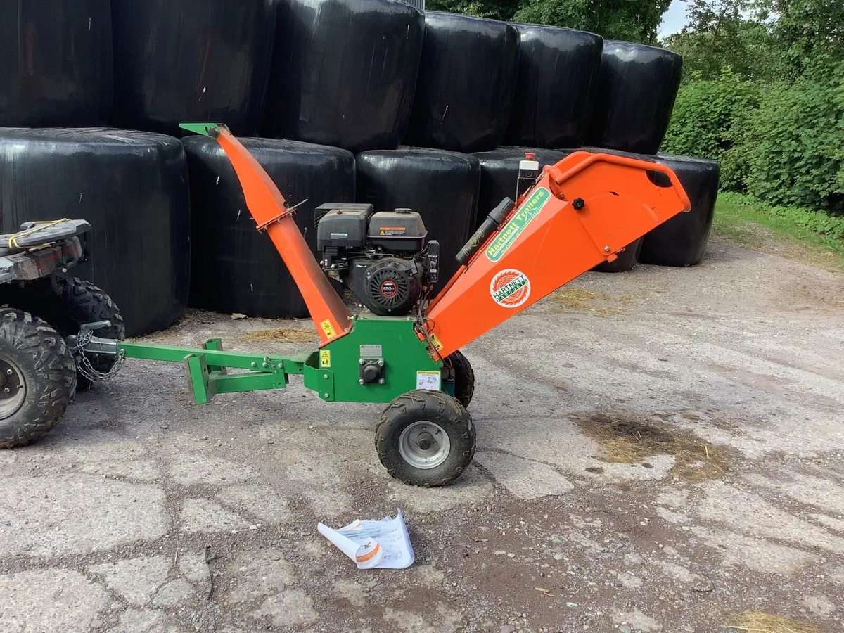 Wood chipper - Image 1