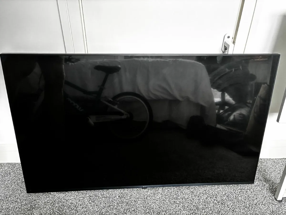 43 inch TV