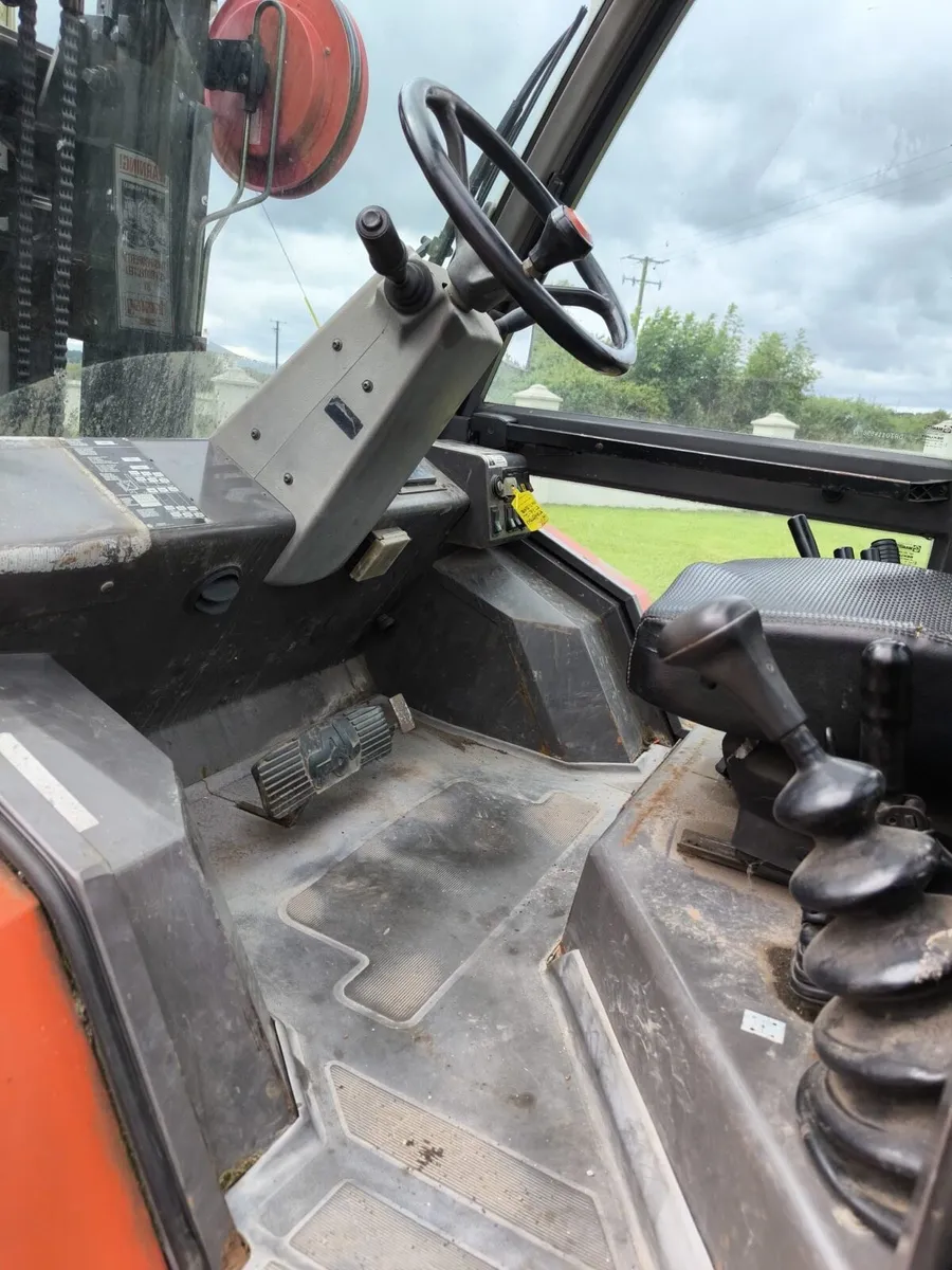 Manitou forklift - Image 3