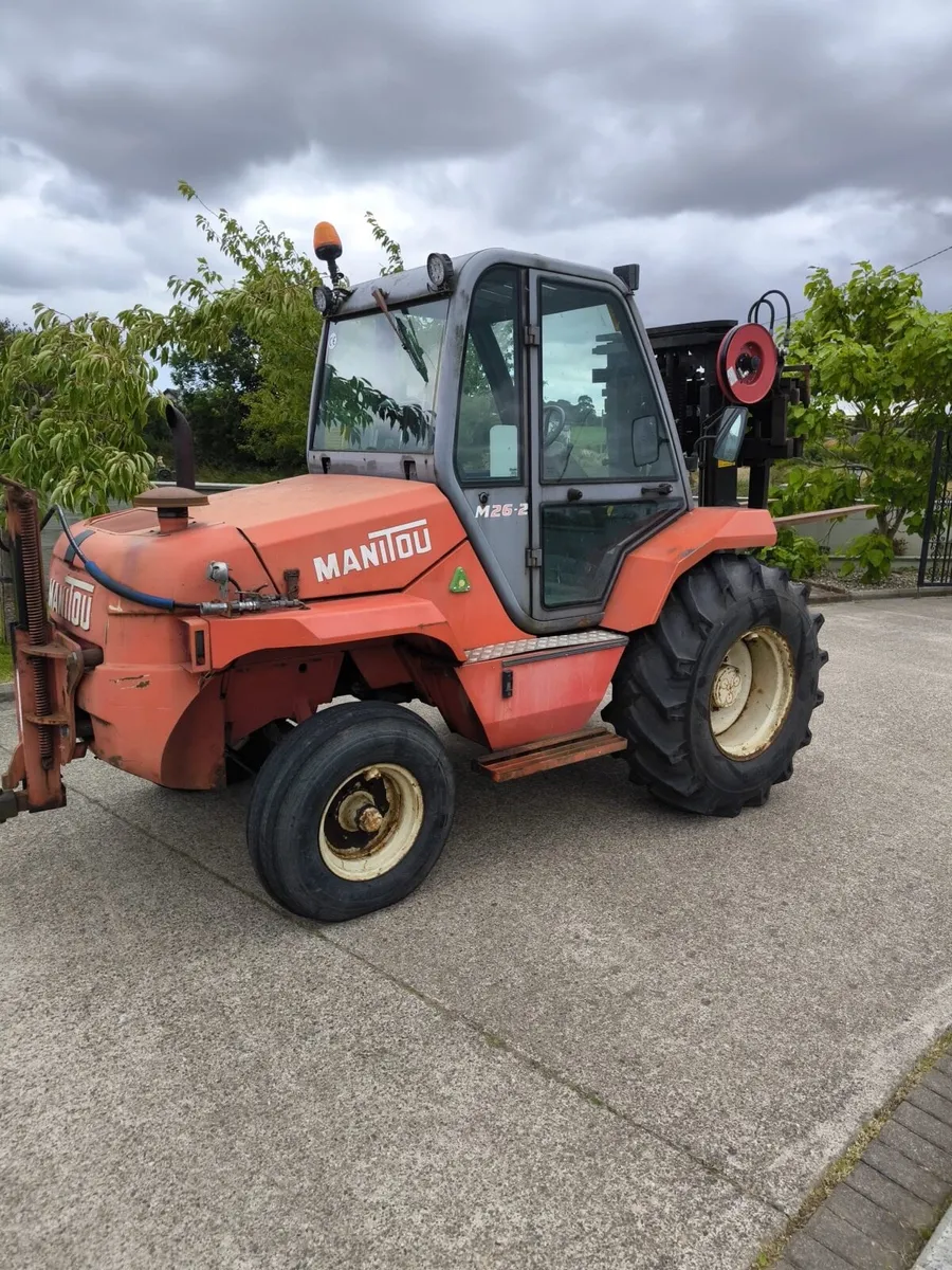Manitou forklift original machine - Image 1