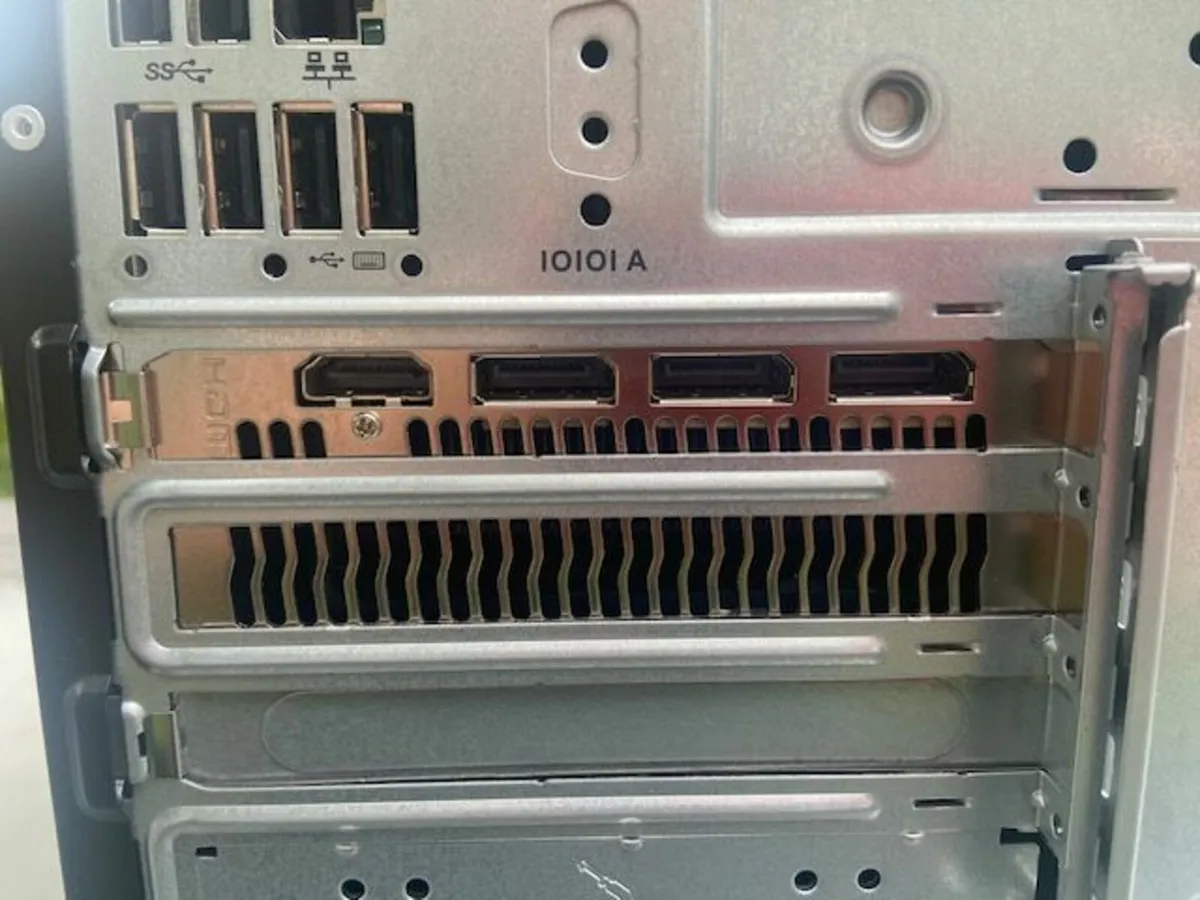 HP EliteDesk 705 G4 Microtower Desktop Computer - Image 2