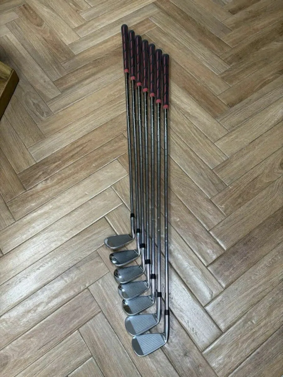 Mizuno MP4 Irons 5-9 With Mph5 3+4 Iron - Image 3