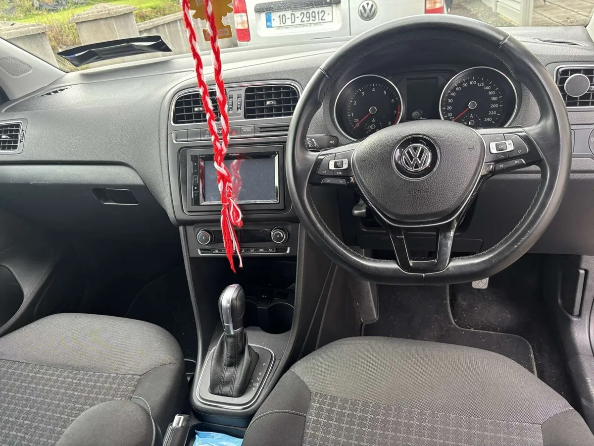 Volkswagen Polo - Image 4