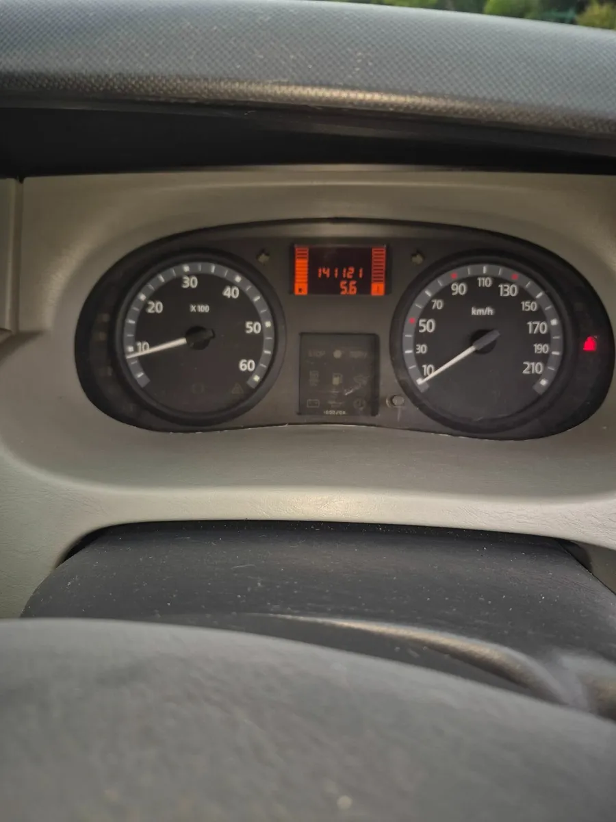Nissan Primastar 2011 - Image 3