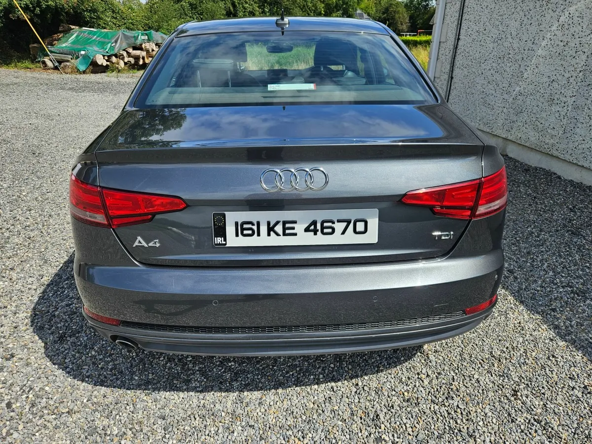 Audi A4 2016 - Image 4