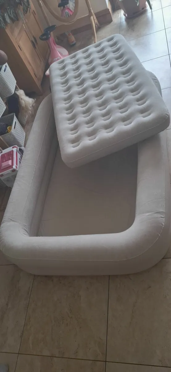 Kids Travel Air Mattress with Raised sides - Image 2