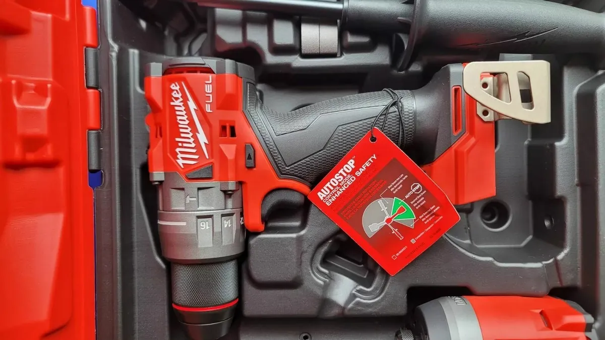 Milwaukee M18 FUEL 18V 2 Tools+case - Image 2